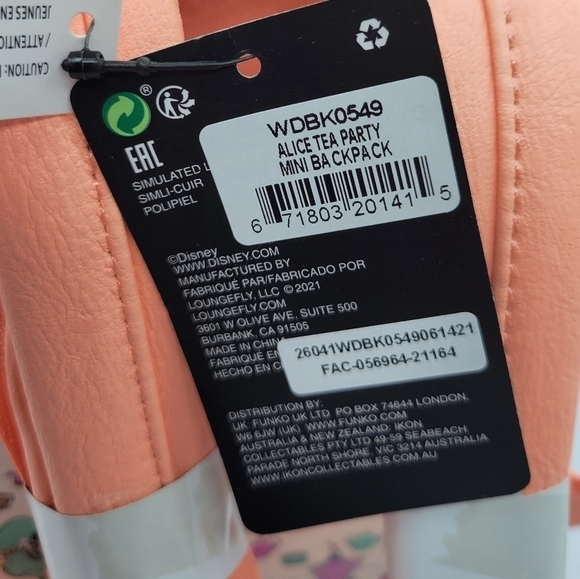 Loungefly Alice In Wonderland tea party Disney backpack - Picture 6 of 9